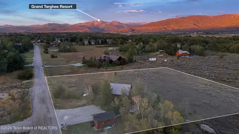 View/Area - 515 Cobblecrest Rd, Driggs, ID 83422 photo 10 of 15