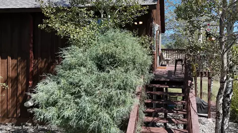 Exterior - 515 Cobblecrest Rd, Driggs, ID 83422 photo 1 of 7
