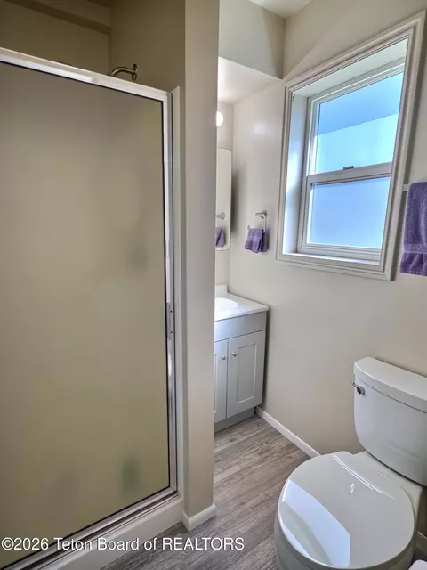 Bath - 210 S Agate Ave, Victor, ID 83455 photo 1 of 2
