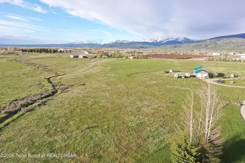 View/Area - 840 E 350 S, Driggs, ID 83422 photo 2 of 7