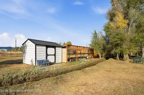Exterior - 35 Front St, Boulder, WY 82923 photo 12 of 16