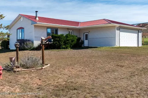 601 Roosevelt St, Dubois, WY 82513