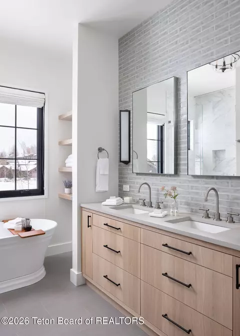 Bath - 8540 Porter Loop Rd, Jackson, WY 83001 photo 1 of 6