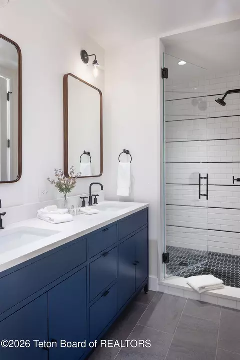 Bath - 8540 Porter Loop Rd, Jackson, WY 83001 photo 3 of 6