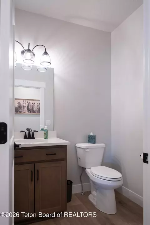 Bath - 136 Swallowtail Dr, Victor, ID 83455 photo 3 of 7