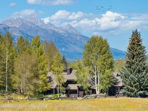 3100 S Fall Creek Rd #1-2-B, Wilson, WY 83014