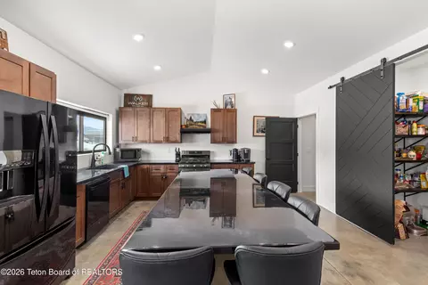 Kitchen - 123 E Circle Dr, Thayne, WY 83127 photo 3 of 4