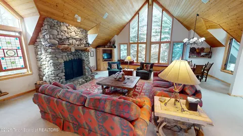 2985 Aspen Wood Ln, Wilson, WY 83014