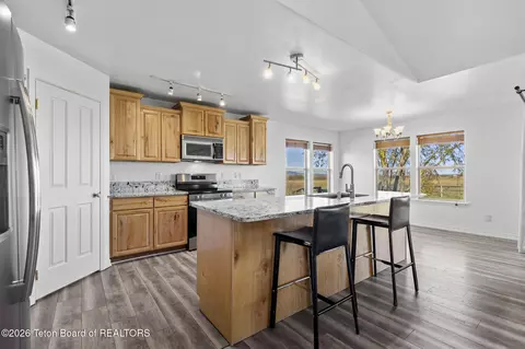 Kitchen - 1122 Canoe Loop, Victor, ID 83455 photo 2 of 7