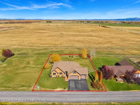 View/Area - 1122 Canoe Loop, Victor, ID 83455 photo 7 of 9