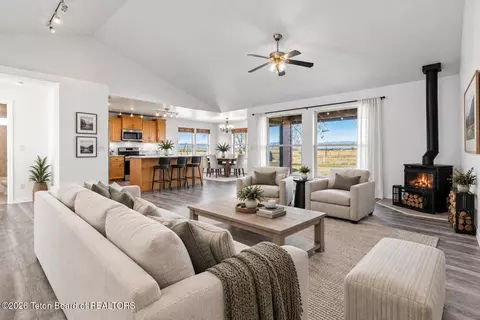 Living - 1122 Canoe Loop, Victor, ID 83455 photo 1 of 7