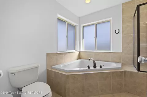 Bath - 1122 Canoe Loop, Victor, ID 83455 photo 2 of 4