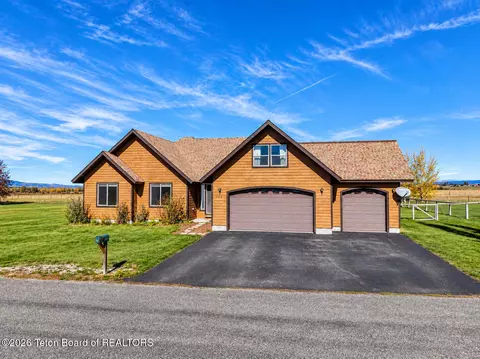 Exterior - 1122 Canoe Loop, Victor, ID 83455 photo 8 of 9