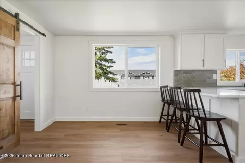 Entry Way - 2391 N 465, Saint Anthony, ID 83445 photo 2 of 4
