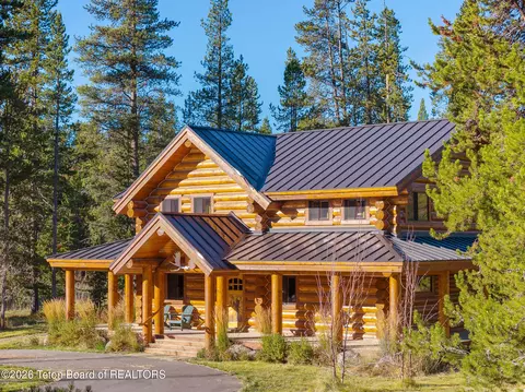 14529 Mtn Blue Bird Ln, Moran, WY 83013