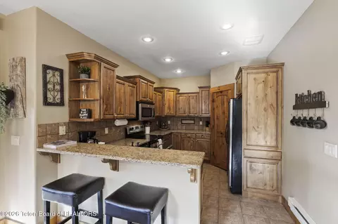 Kitchen - 670 Buffalo Junction Loop #22, Driggs, ID 83422 photo 3 of 4