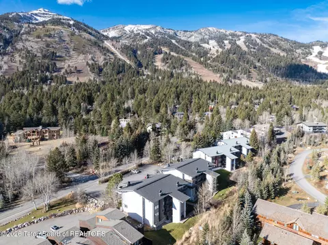 7120 N Rachel Way #1-2, Teton Village, WY 83025