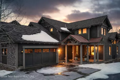 46 Scott Dr, Victor, ID 83455