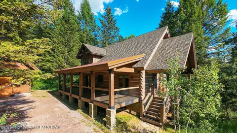172 Spurwood Dr, Star Valley Ranch, WY 83127