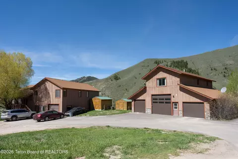 10750 S Dora St, Jackson, WY 83001