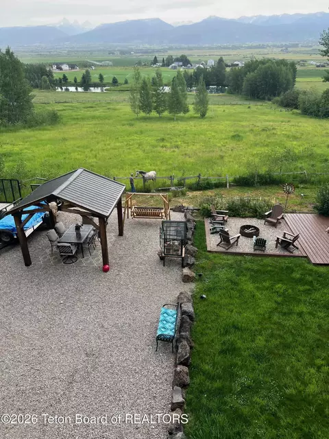 Exterior - 7285 Pine Tree Rd, Victor, ID 83455 photo 23 of 24