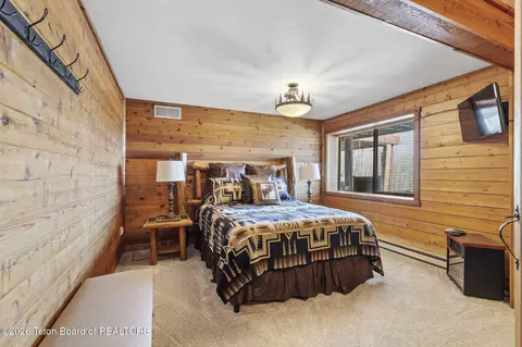 Bedroom - 7285 Pine Tree Rd, Victor, ID 83455 photo 4 of 5
