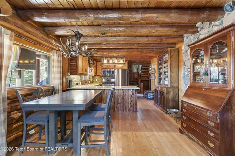 Dining - 7285 Pine Tree Rd, Victor, ID 83455 photo 4 of 5