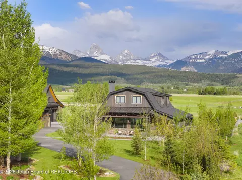 4599 Surprise Valley Rd, Tetonia, ID 83452