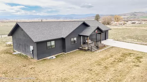 215 Little Greys Loop, Etna, WY 83120