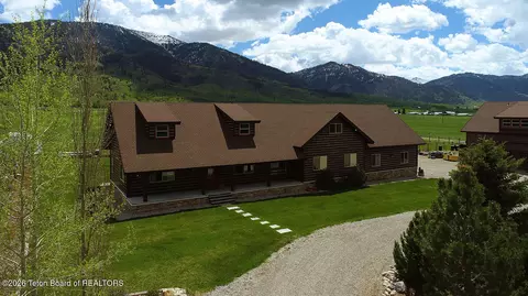 87 Dew Drop Ln, Bedford, WY 83112