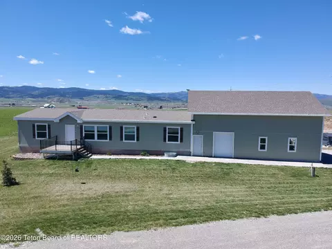36 Ruckus Rd, Freedom, WY 83120