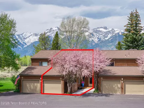 330 E Sagebrush Dr #12-5-E, Jackson, WY 83001