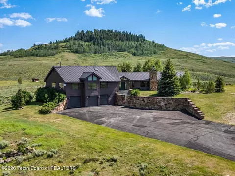 13981 U S Highway 191, Bondurant, WY 82922