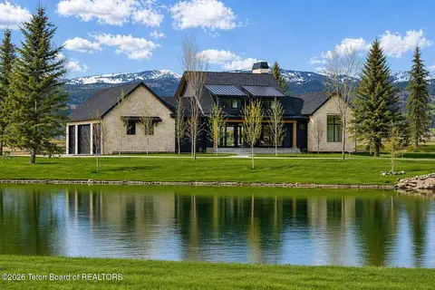 9337 Basin Dr, Victor, ID 83455