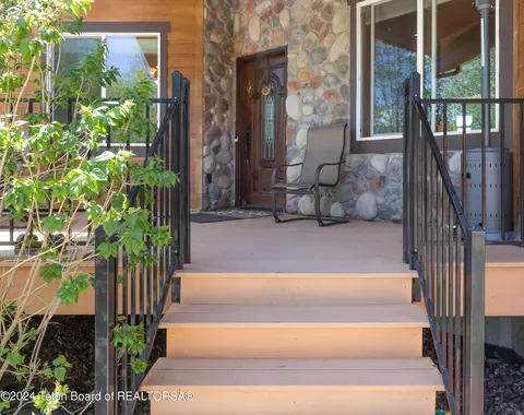Exterior - 1300 Hillside Loop, Thayne, WY 83127 photo 3 of 5