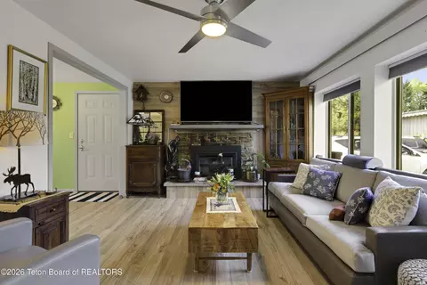 3850 S Meadow Dr, Jackson, WY 83001