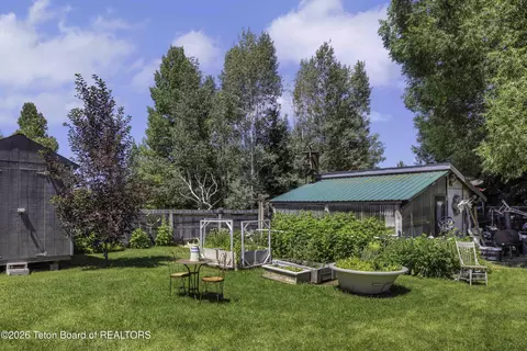 3850 S Meadow Dr, Jackson, WY 83001