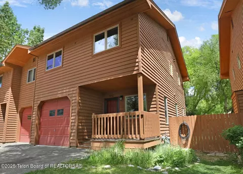 512 S Millward St #512, Jackson, WY 83001