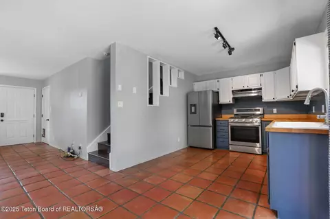 512 S Millward St #512, Jackson, WY 83001
