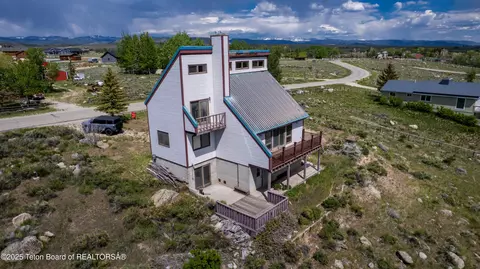 19 Orcutt Dr, Pinedale, WY 82941