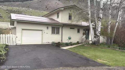 1000 W Brahma Dr, Jackson, WY 83001