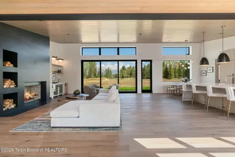 175 Huckleberry Dr, Jackson, WY 83001