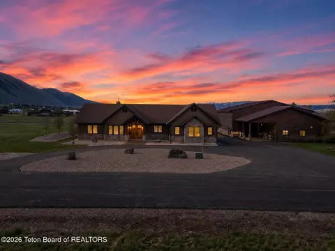180 W Citation St, Afton, WY 83110