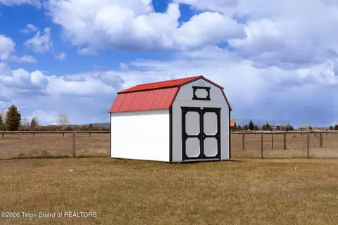 Other - 4 Eagle Ln, Pinedale, WY 82941 photo 8 of 10