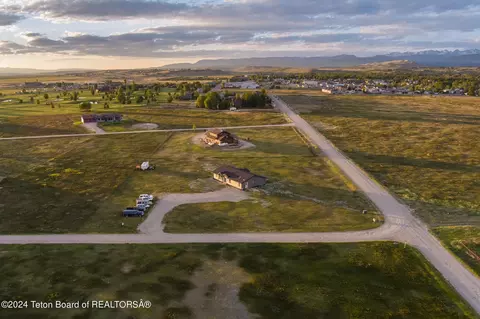 View/Area - 4 Eagle Ln, Pinedale, WY 82941 photo 3 of 4