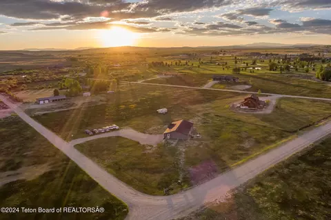View/Area - 4 Eagle Ln, Pinedale, WY 82941 photo 2 of 4