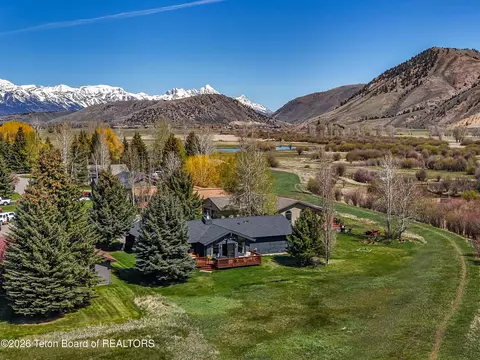 3240 S Double Tree Dr, Jackson, WY 83001