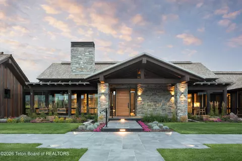 9300 N Avalanche Canyon Rd, Jackson, WY 83001