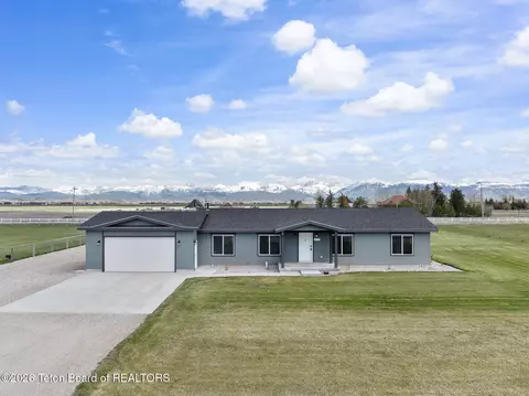 4095 Mickelson St, Tetonia, ID 83452