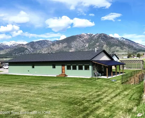 119 Abe Ln, Bedford, WY 83112